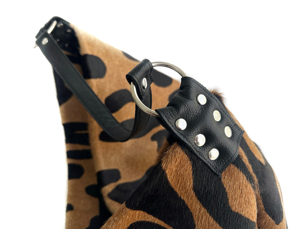 Delta Shoulder Bag - Jaguar Print